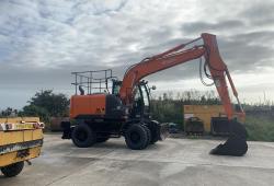 Hitachi ZX140W-6