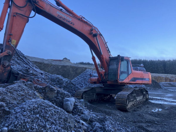 Doosan 470