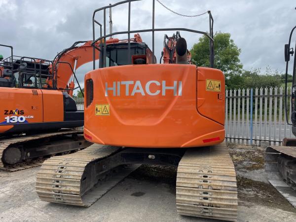 Hitachi ZX135-5